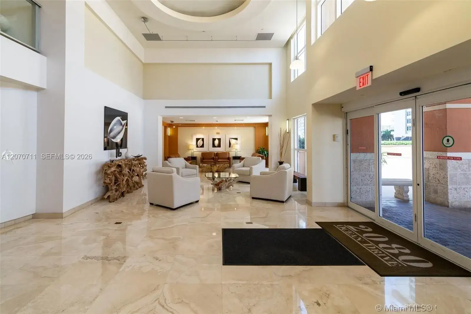 2080 S Ocean Dr, Hallandale Beach FL 33009 photo 3