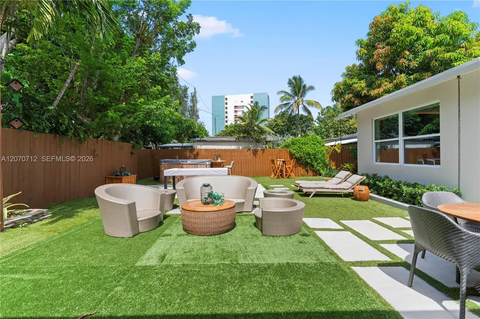 221 NE 44th St, Miami FL 33137 photo 5