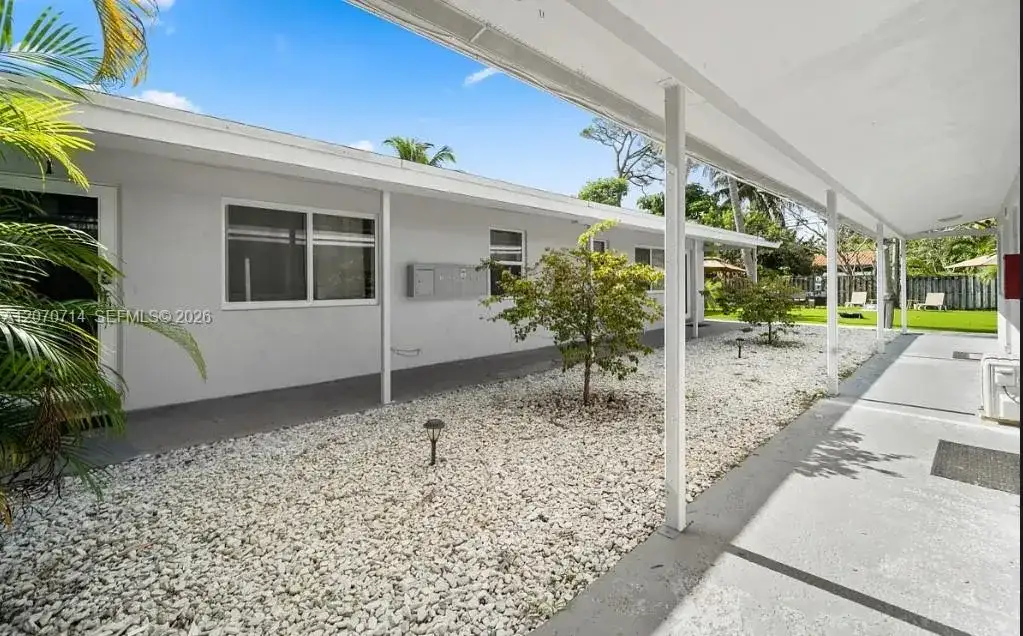 1133 NE 17th Ave # 7, Fort Lauderdale FL 33304 photo 4