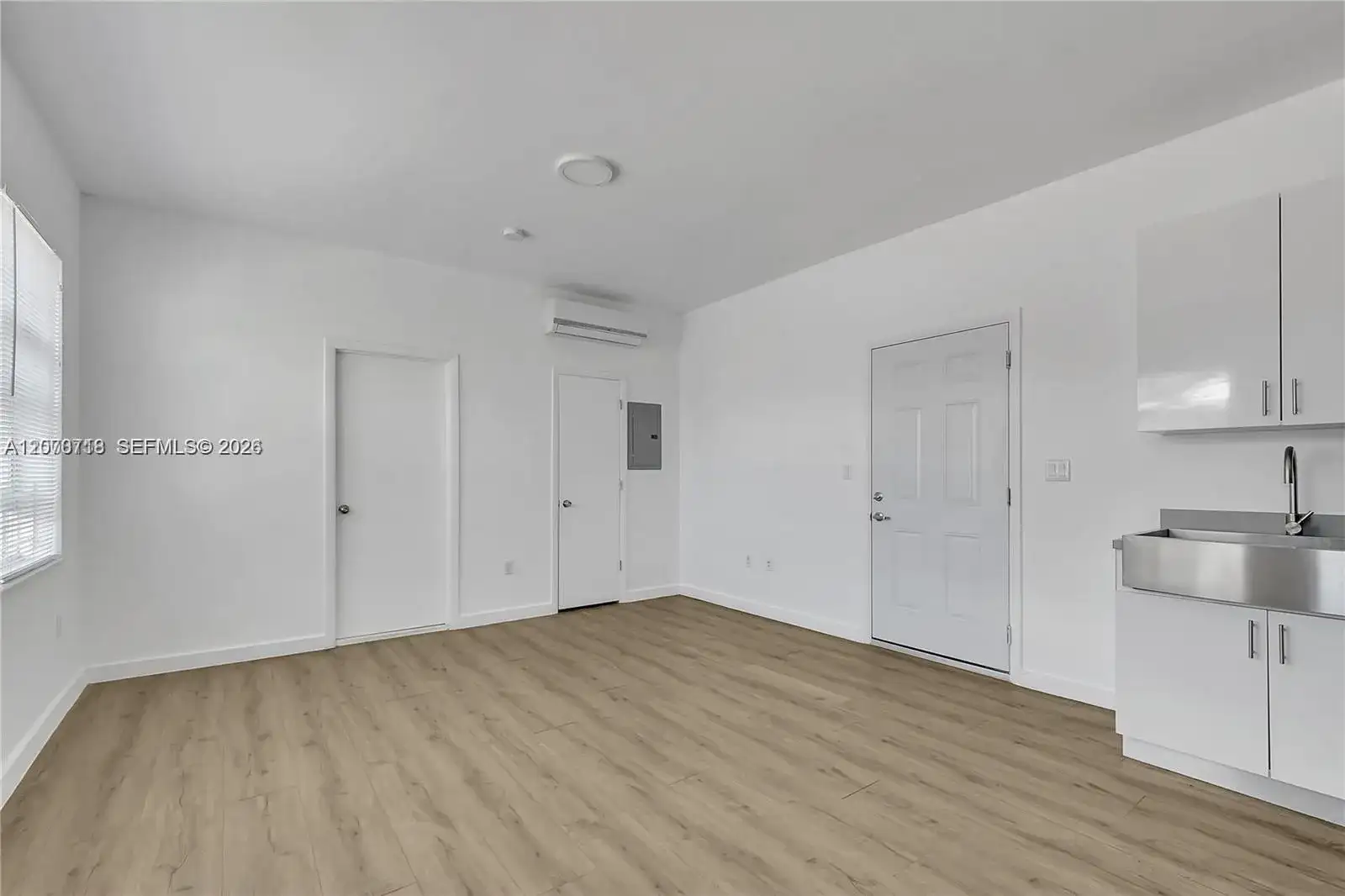 402 NW 12th Ave # 207, Miami FL 33128 photo 2