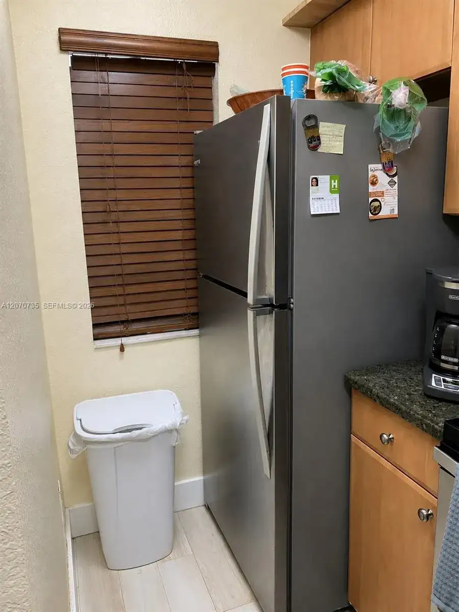 7991 NW 8th St # 110, Miami FL 33126 photo 2