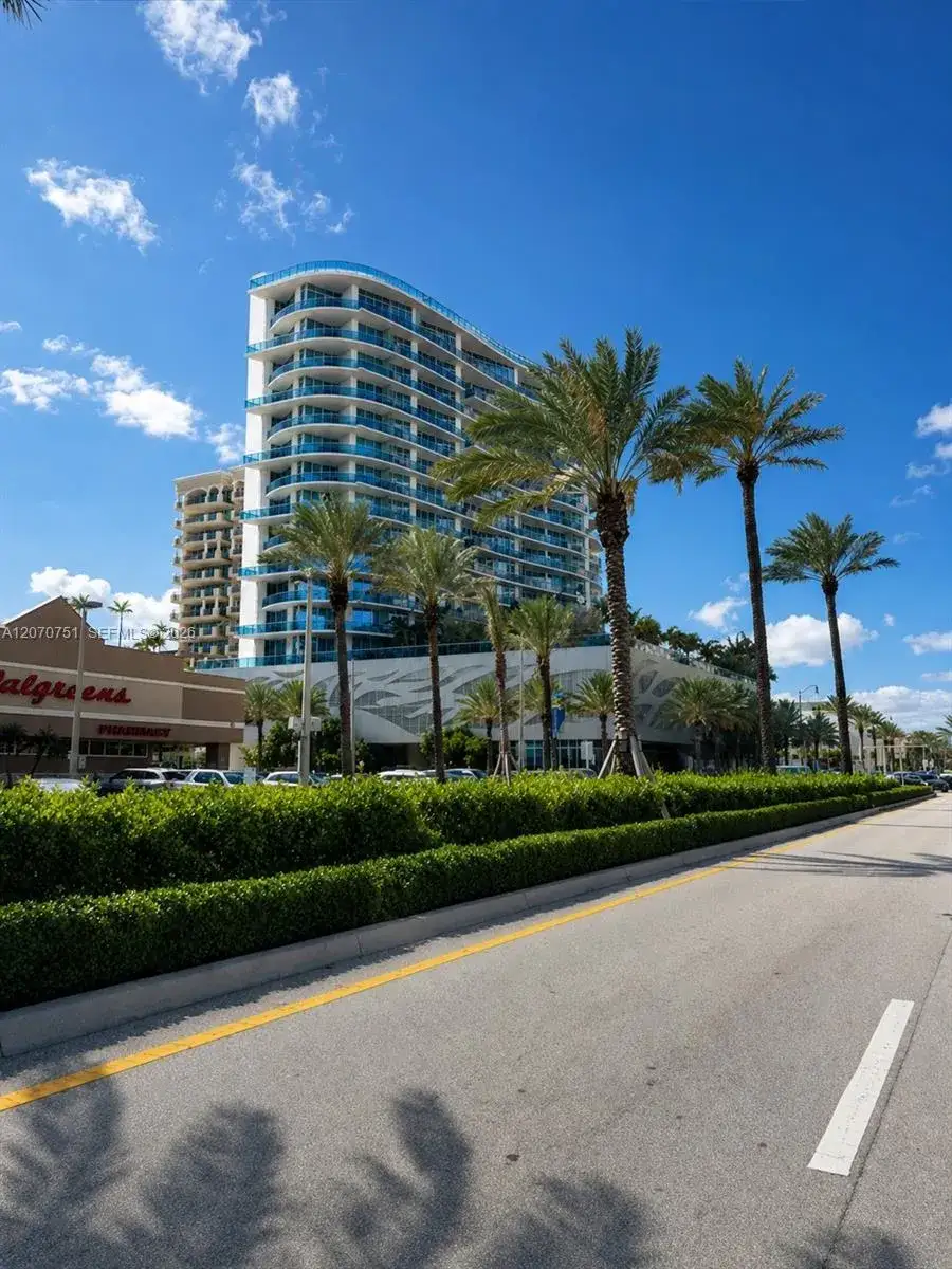 17550 Collins Ave # 701, Sunny Isles Beach FL 33160