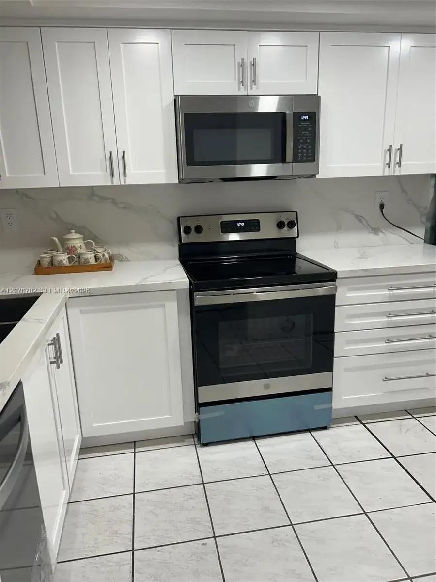 12242 SW 16th Ter # L, Miami FL 33175 photo 5