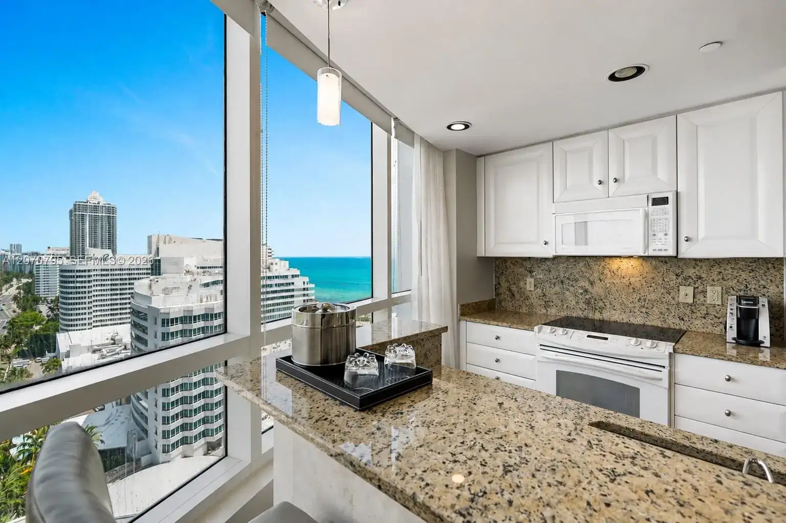 4401 Collins Ave, Miami Beach FL 33140 photo 4