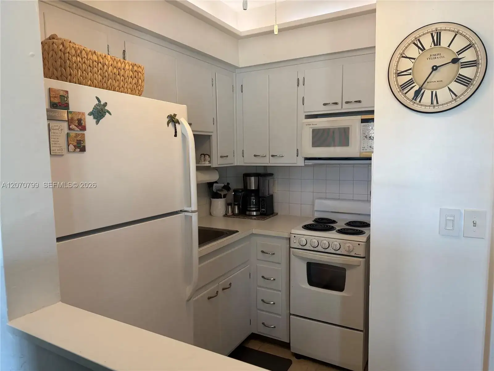 851 Atlantic Shores Blvd # 234, Hallandale Beach FL 33009 photo 4