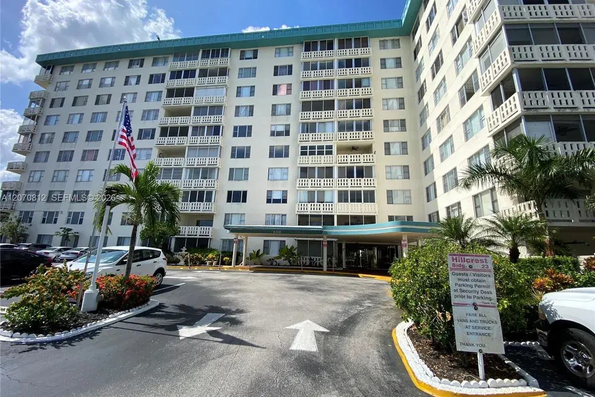 4330 Hillcrest Dr # 1009, Hollywood FL 33021