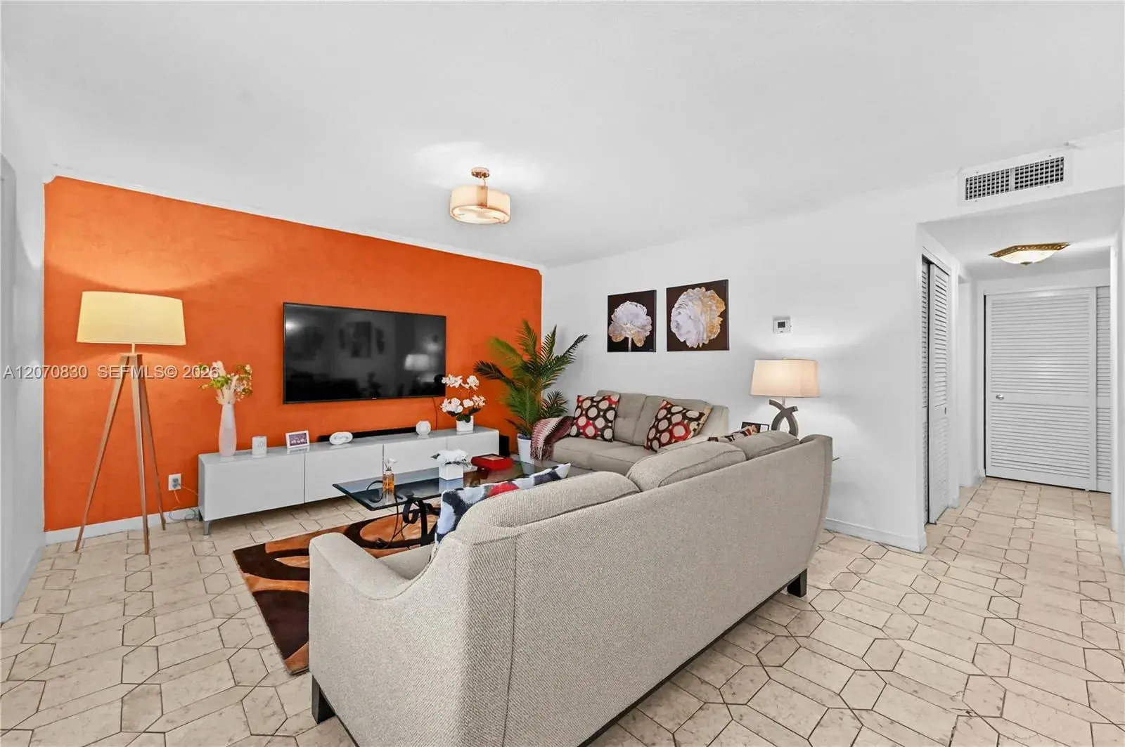200 NE 12th Ave # 3A, Hallandale Beach FL 33009