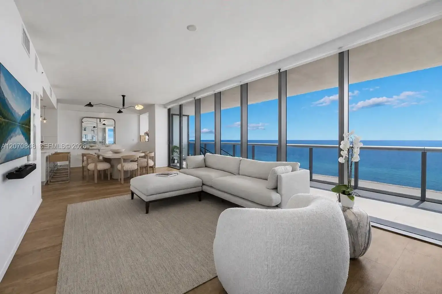 5875 Collins Ave # 1102, Miami Beach FL 33140