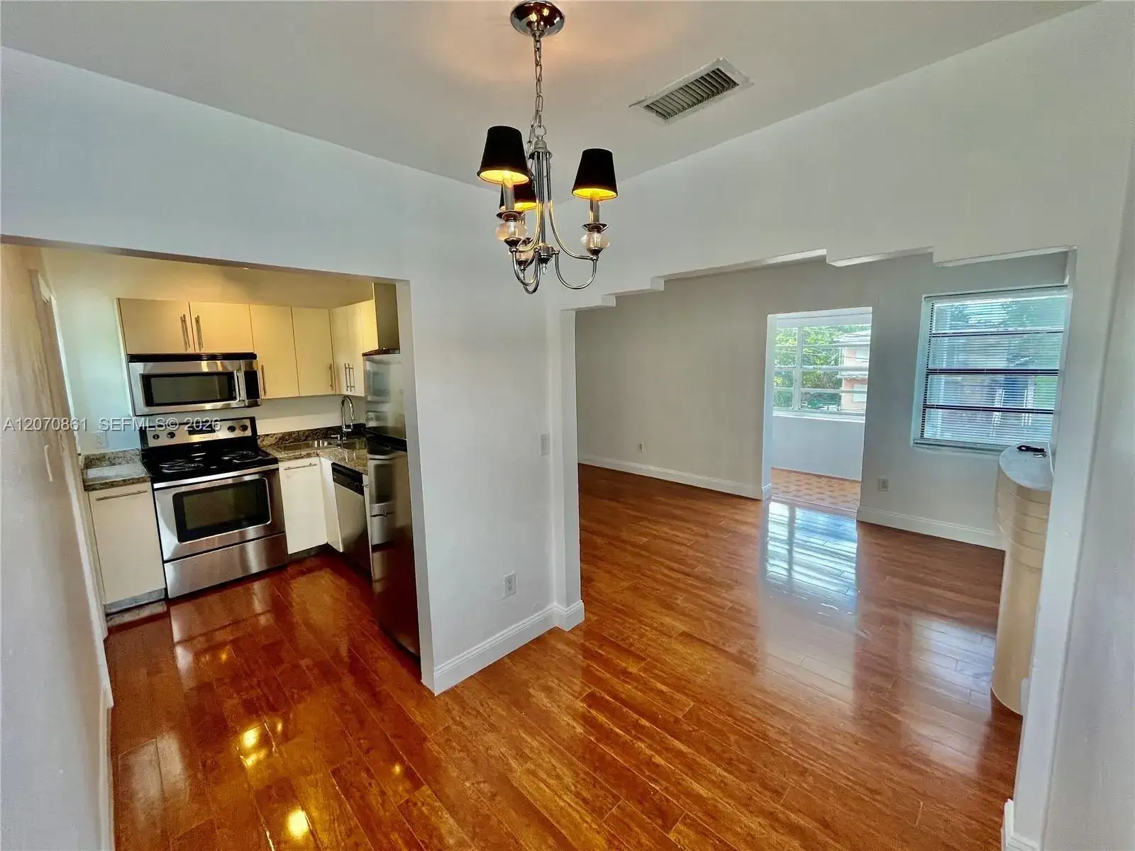 525 NE 65th St # B, Miami FL 33138