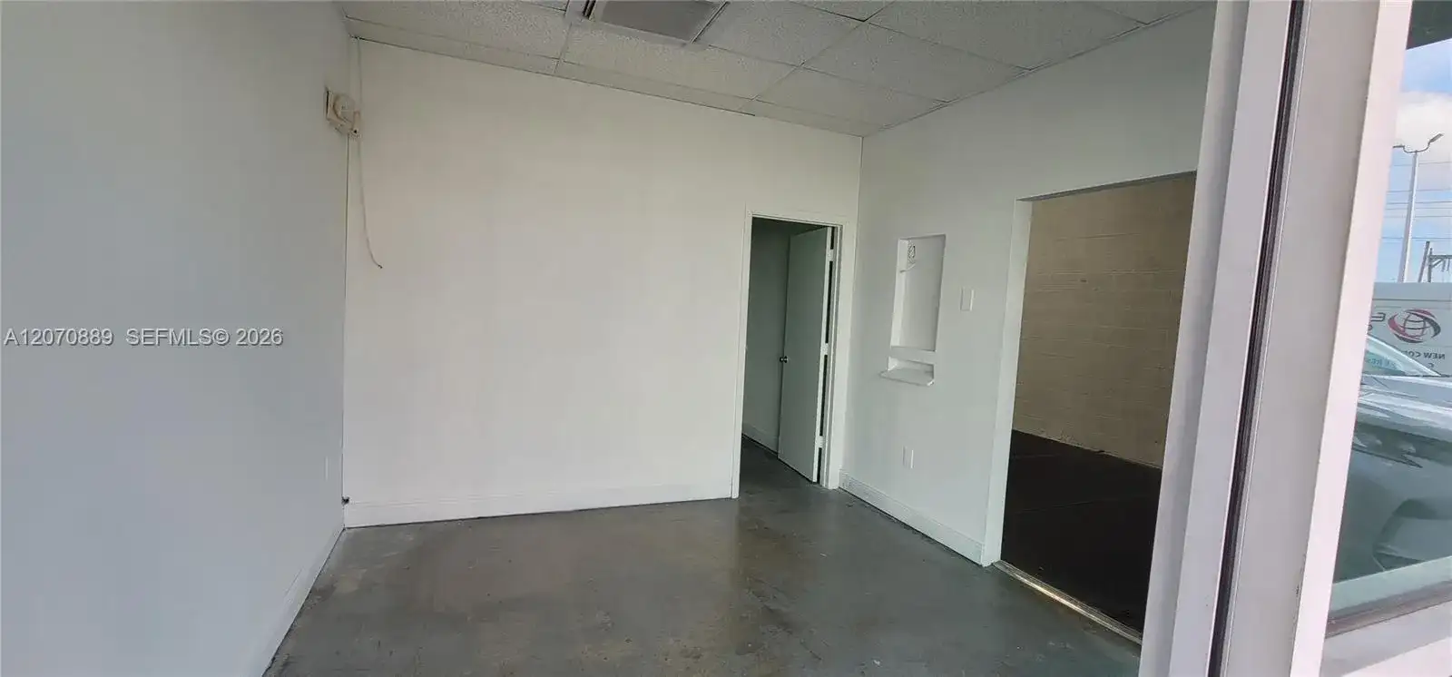 7290 NW 7th St # 105, Miami FL 33126 photo 2
