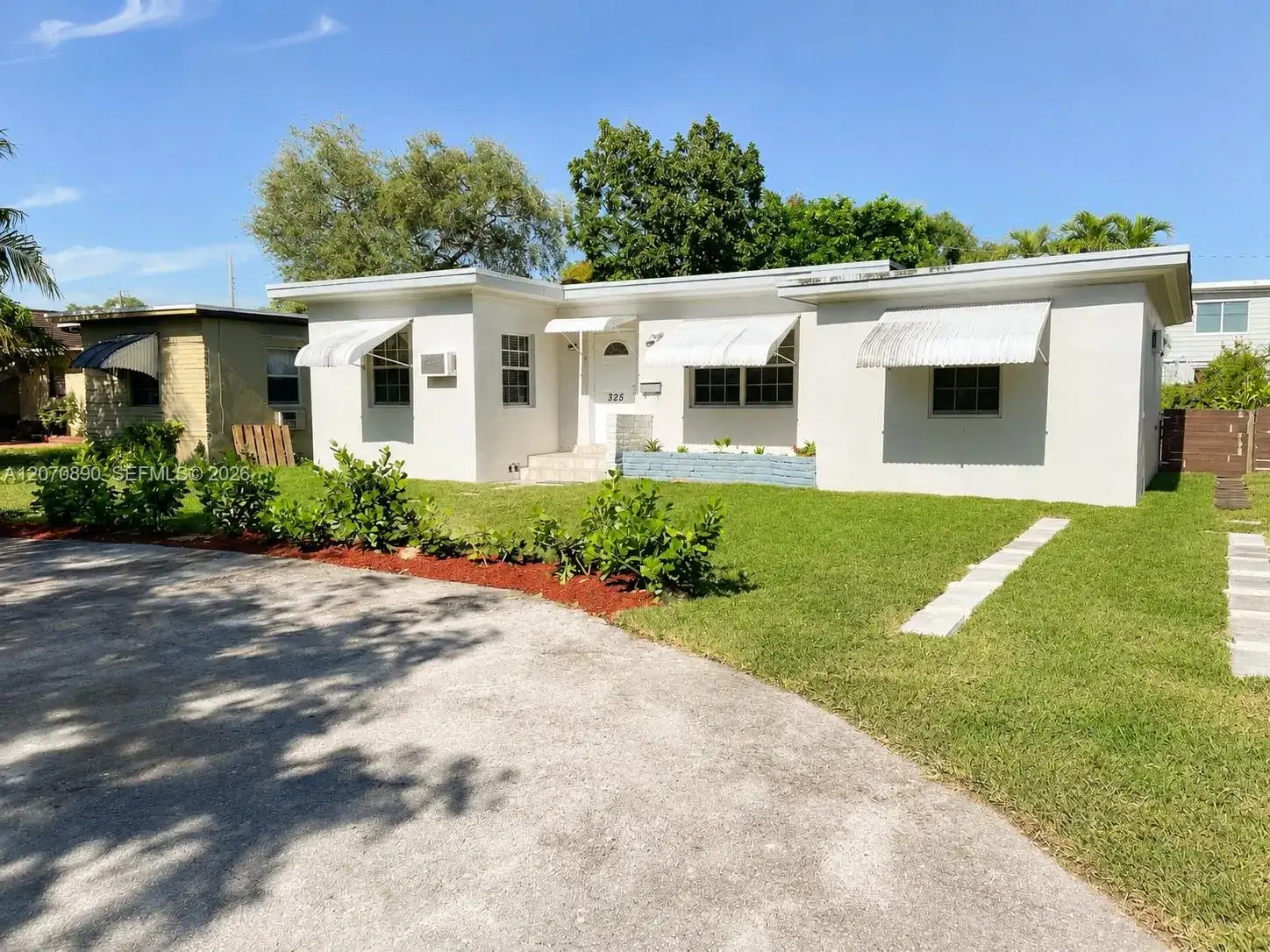 325 NE 108th St # 1, Miami FL 33161 photo 4