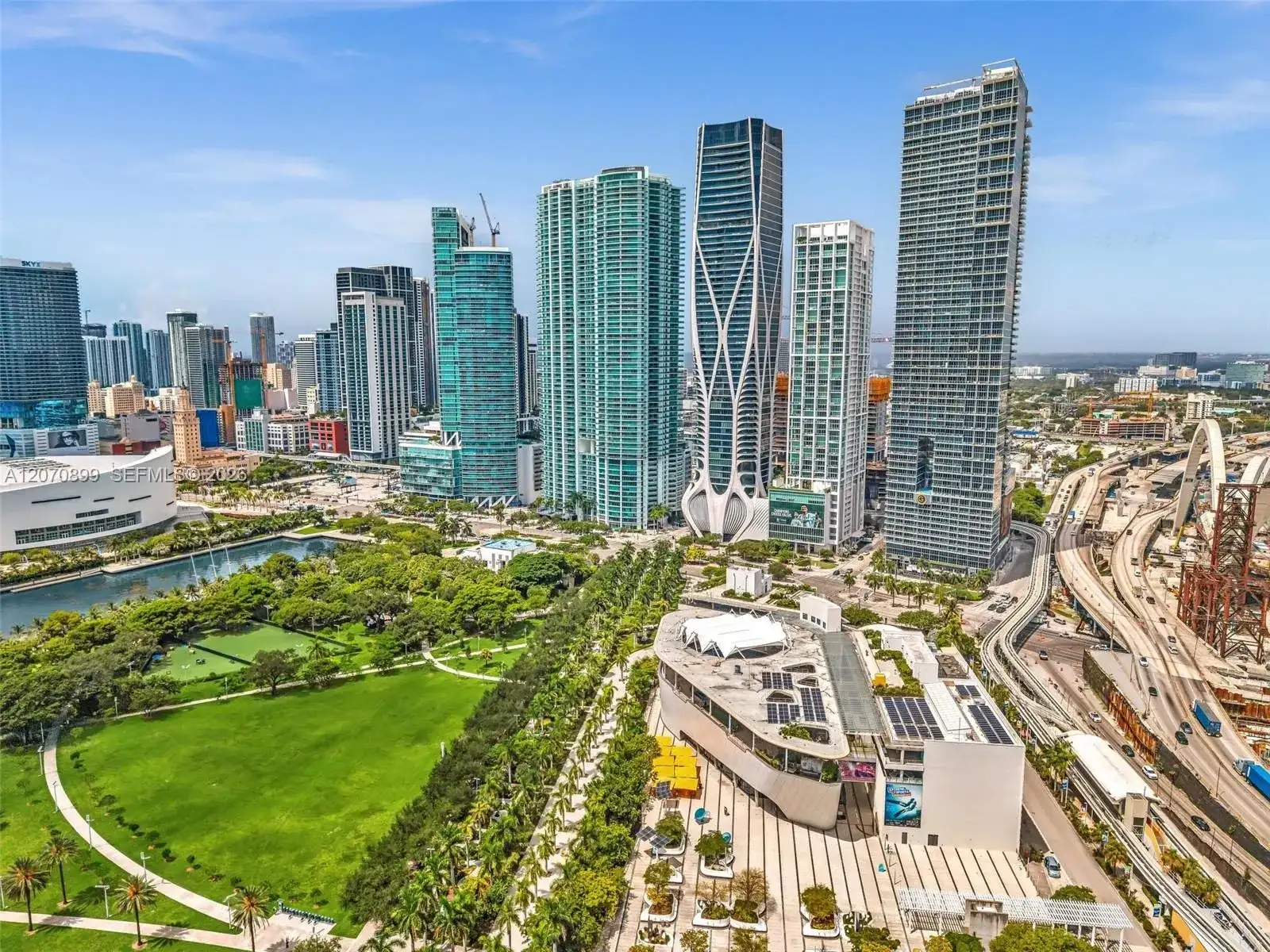900 Biscayne Blvd # 1708, Miami FL 33132 photo 2