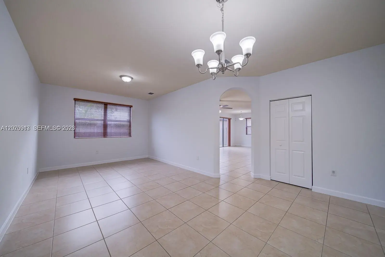 139 NE 26th Ave, Homestead FL 33033