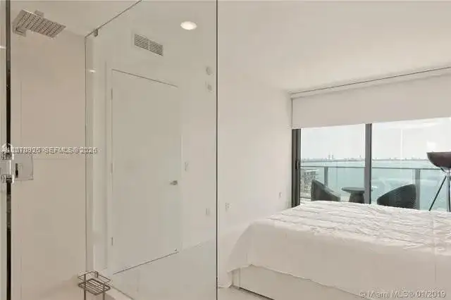 460 NE 28th St # 606, Miami FL 33137 photo 4