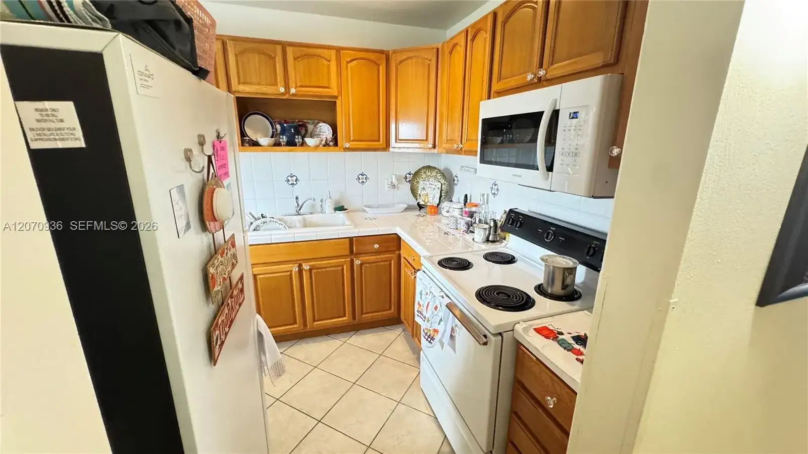 2200 Park Ln # 311, Hollywood FL 33021 photo 2