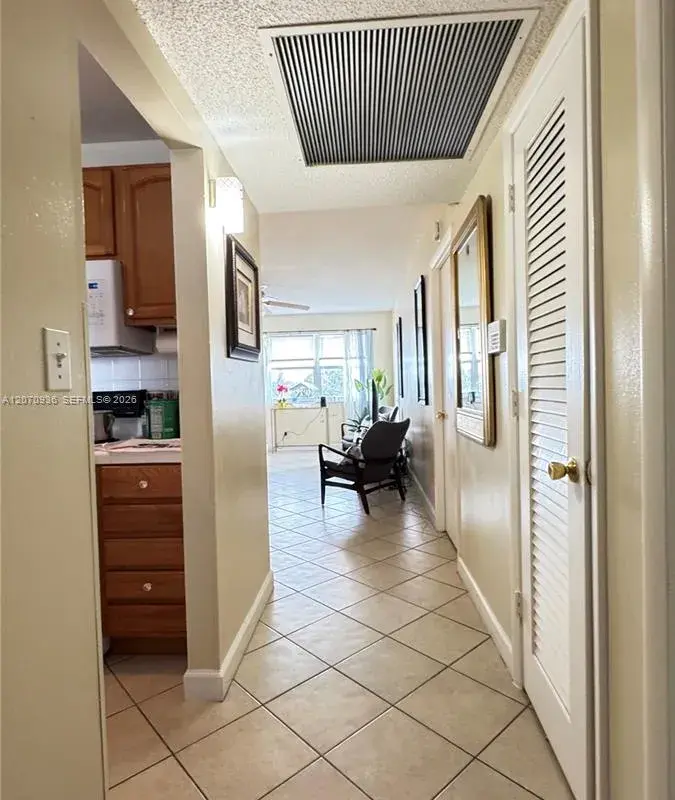 2200 Park Ln # 311, Hollywood FL 33021