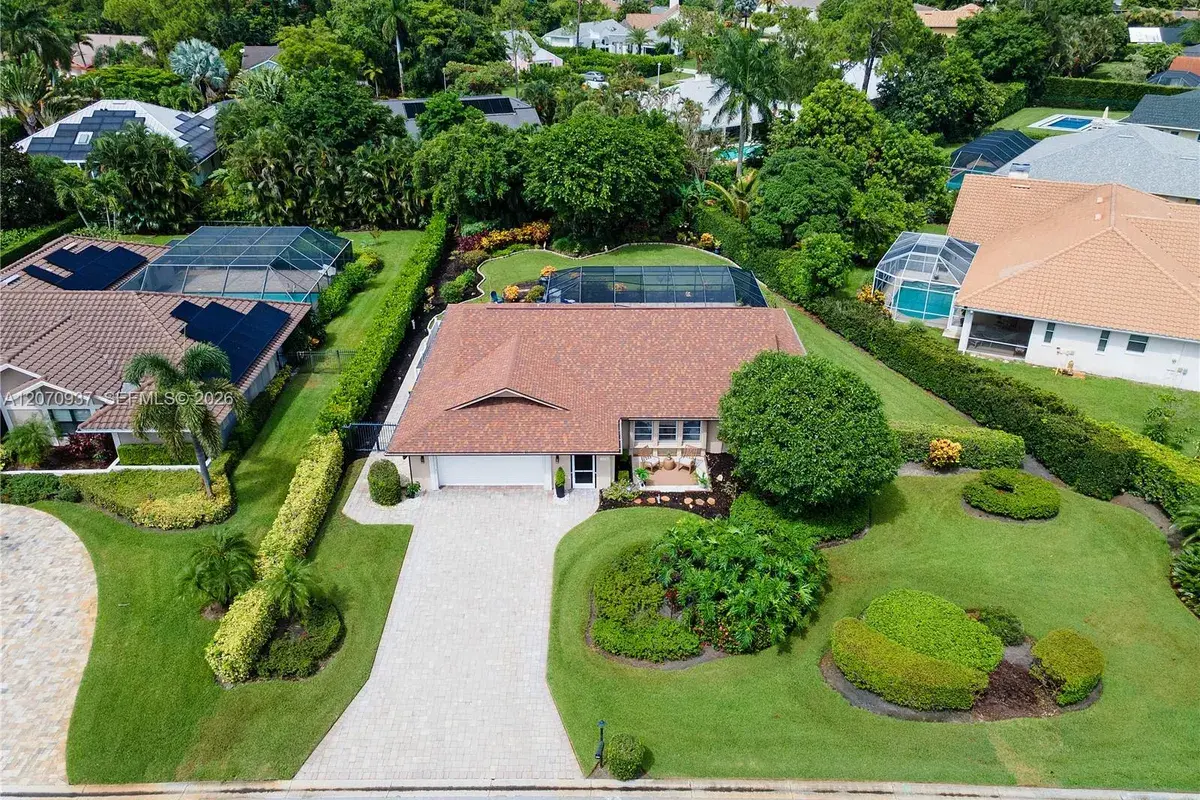 2236 Queens Blvd, Naples FL 34112