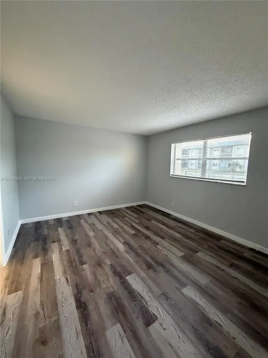 7925 S Colony Cir S # 108, Tamarac FL 33321 photo 4