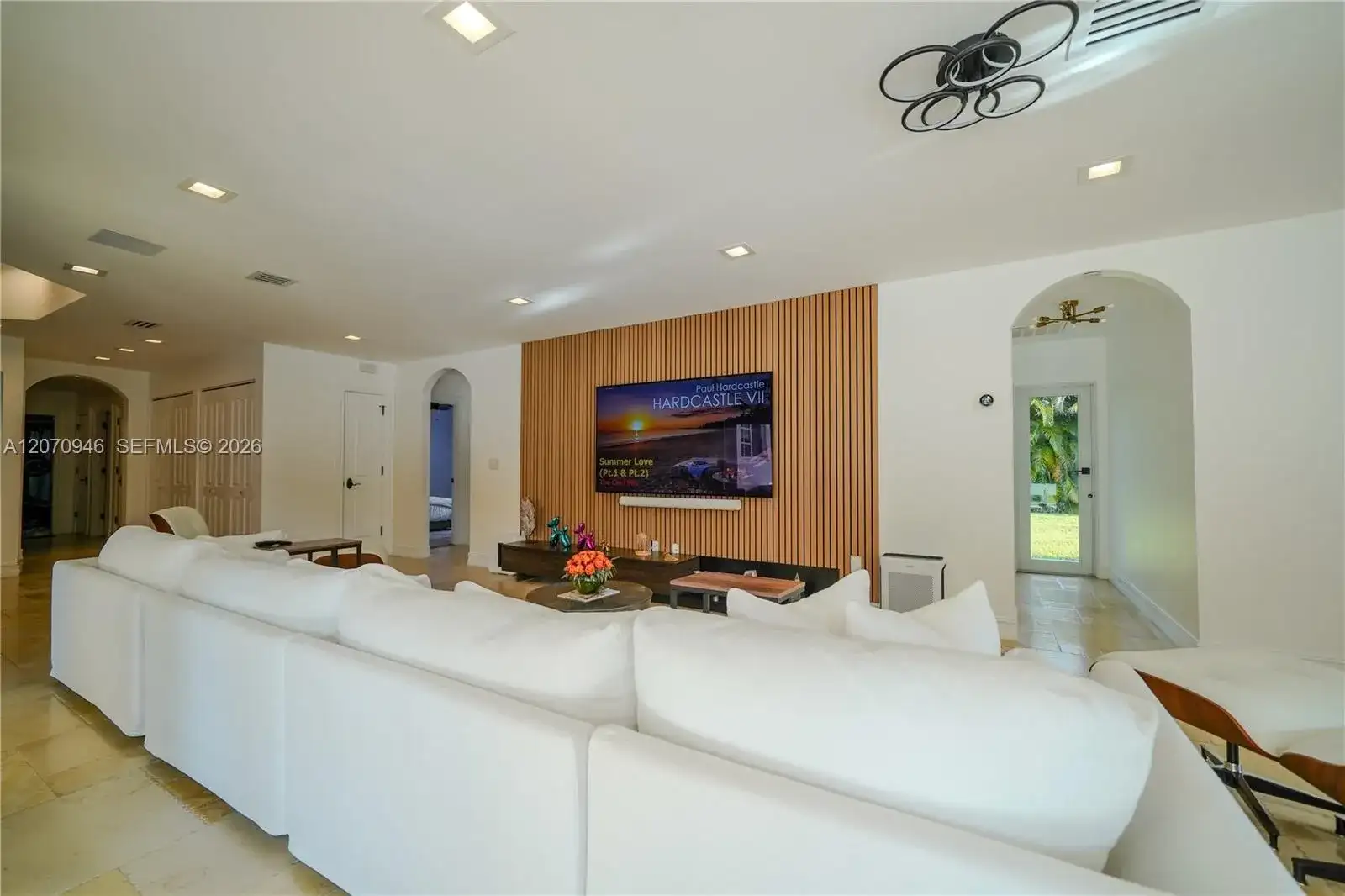 8134 Twin Lake Dr, Boca Raton FL 33496 photo 4