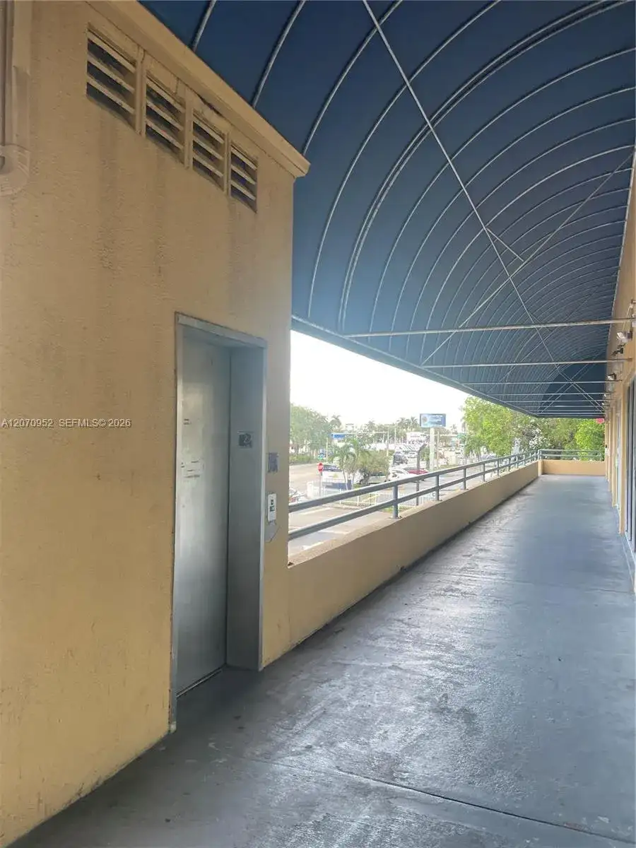 4232 W 16th Ave, Hialeah FL 33012 photo 3
