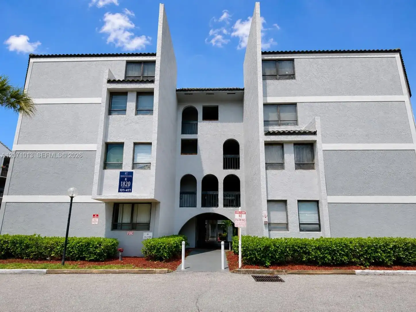 1820 N Congress Ave # 305, West Palm Beach FL 33401 photo 2