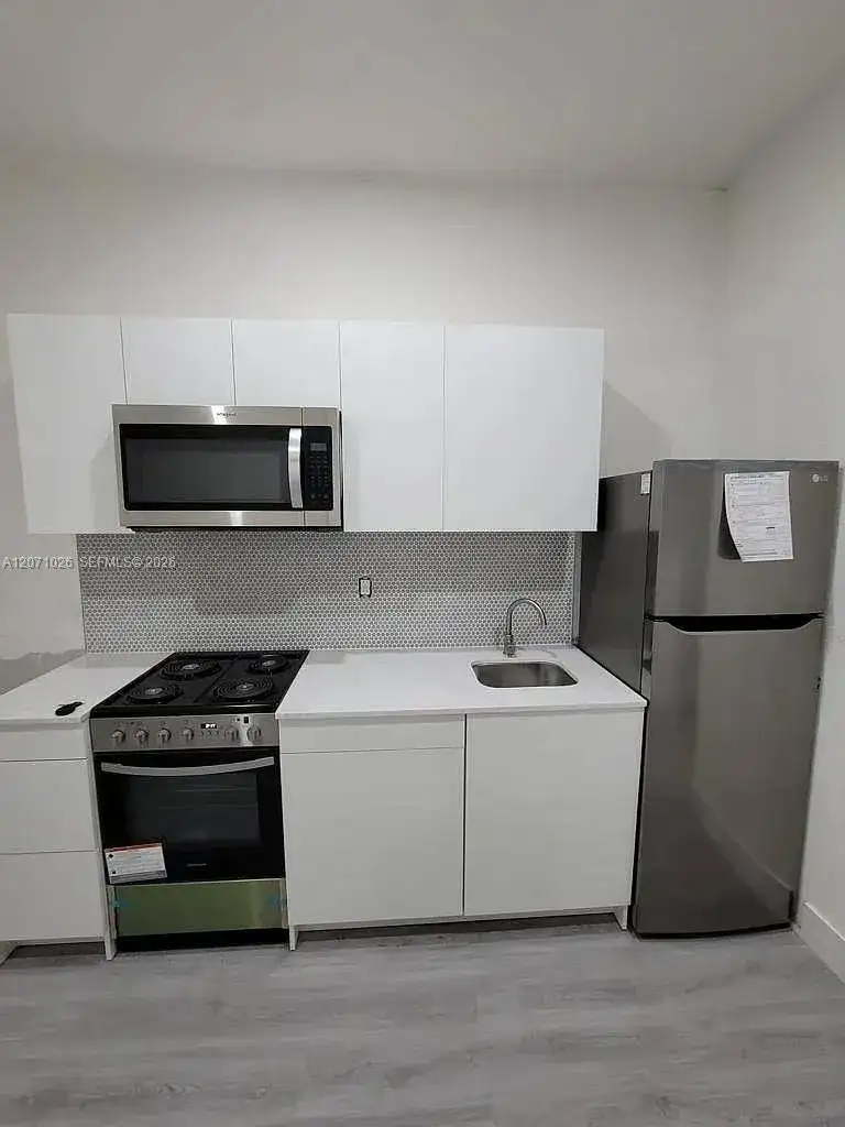 734 SW 4th St # 2, Miami FL 33130 photo 4