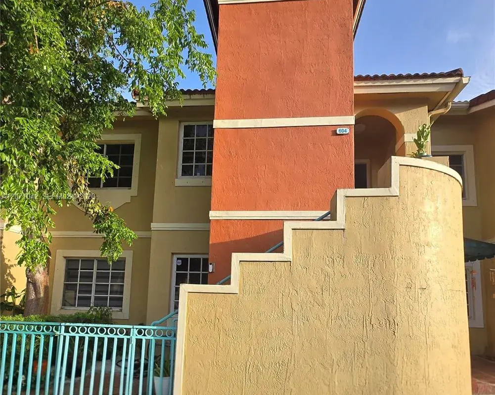 7205 NW 173rd Dr # 6, Hialeah FL 33015