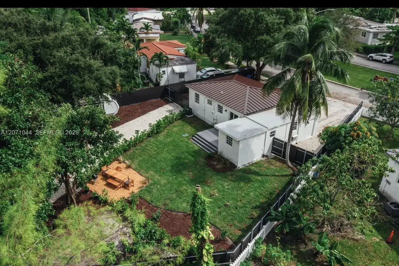 1153 NE 158th St, North Miami Beach FL 33162 photo 3