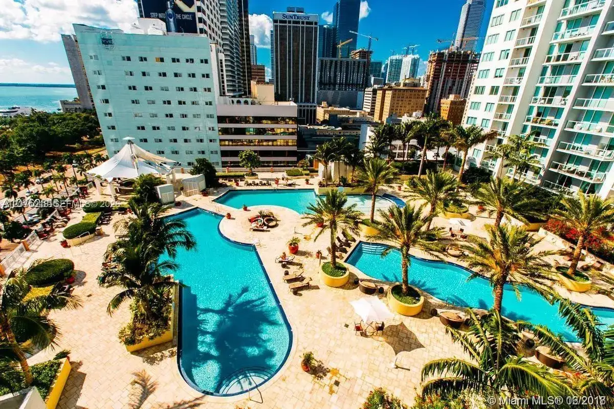 244 Biscayne Blvd # 1707, Miami FL 33132 photo 3