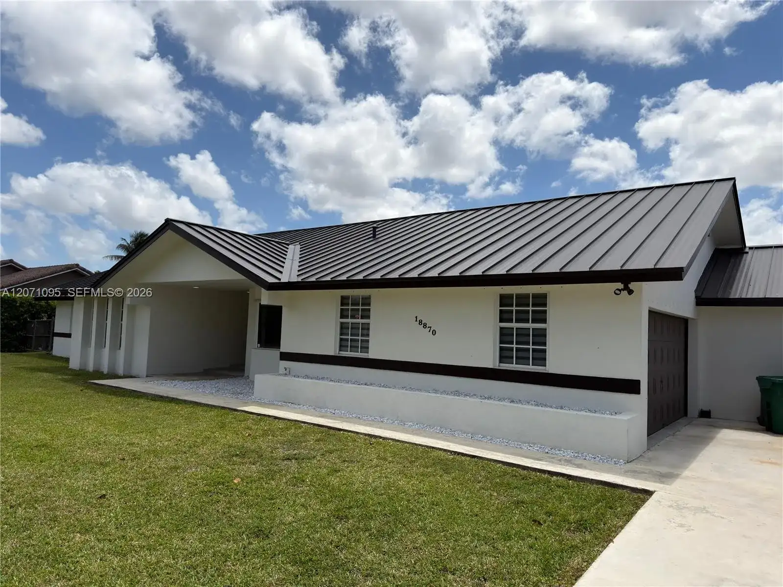 18870 SW 294th Ter, Homestead FL 33030 photo 2