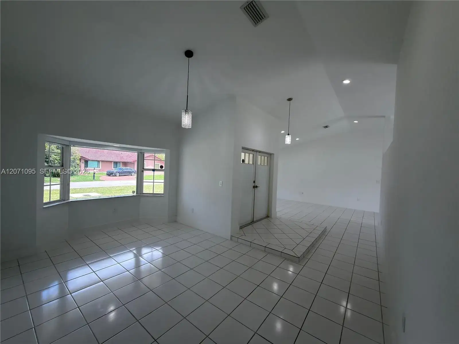 18870 SW 294th Ter, Homestead FL 33030 photo 4