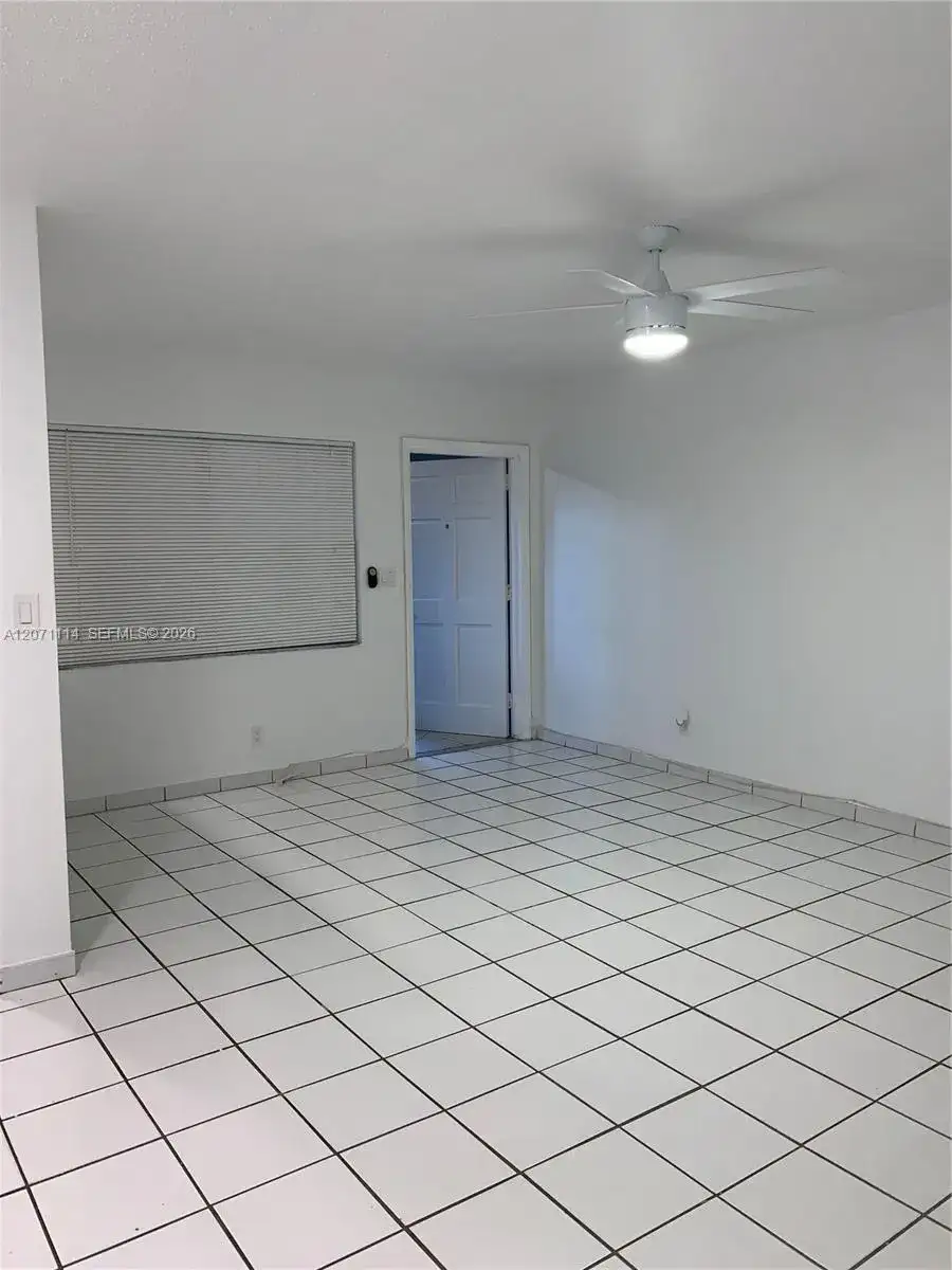 2612 Johnson St # 4, Hollywood FL 33020 photo 2