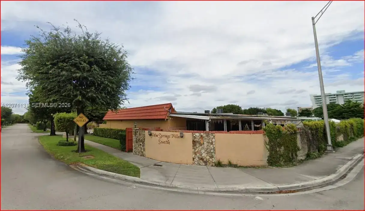4199 W 18th Ct, Hialeah FL 33012 photo 2