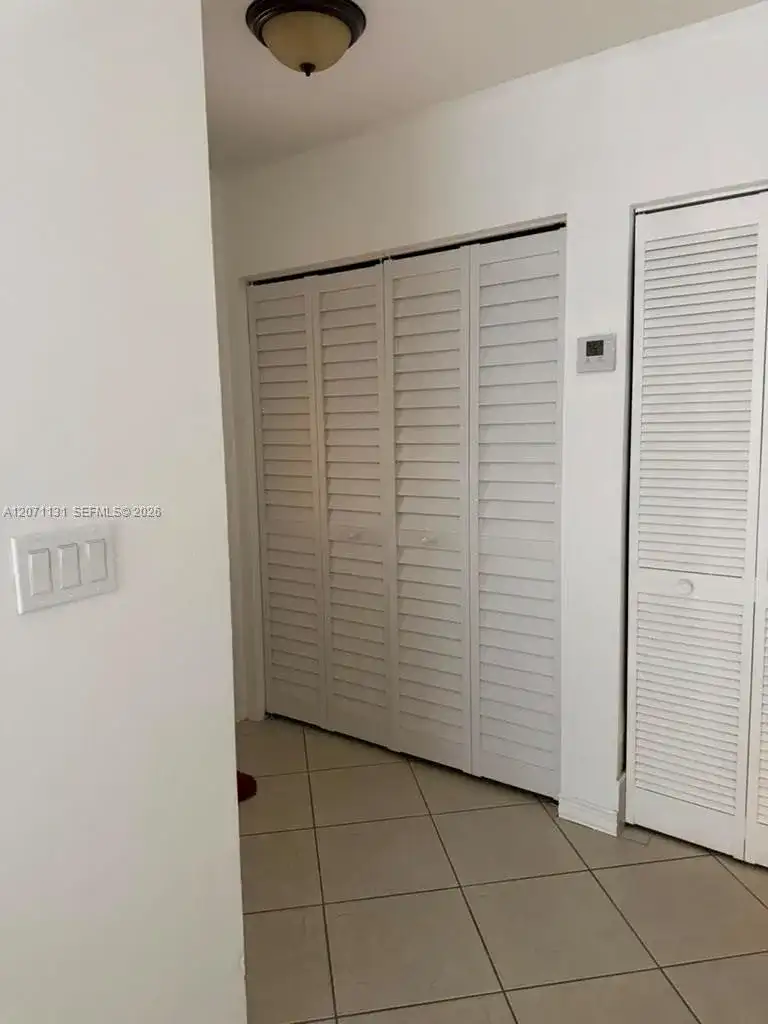 4199 W 18th Ct, Hialeah FL 33012 photo 5