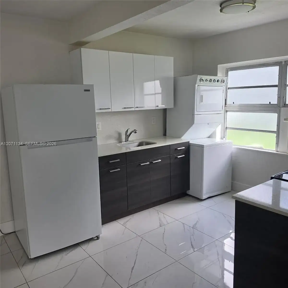 375 E 4th Ave # 4, Hialeah FL 33010 photo 2