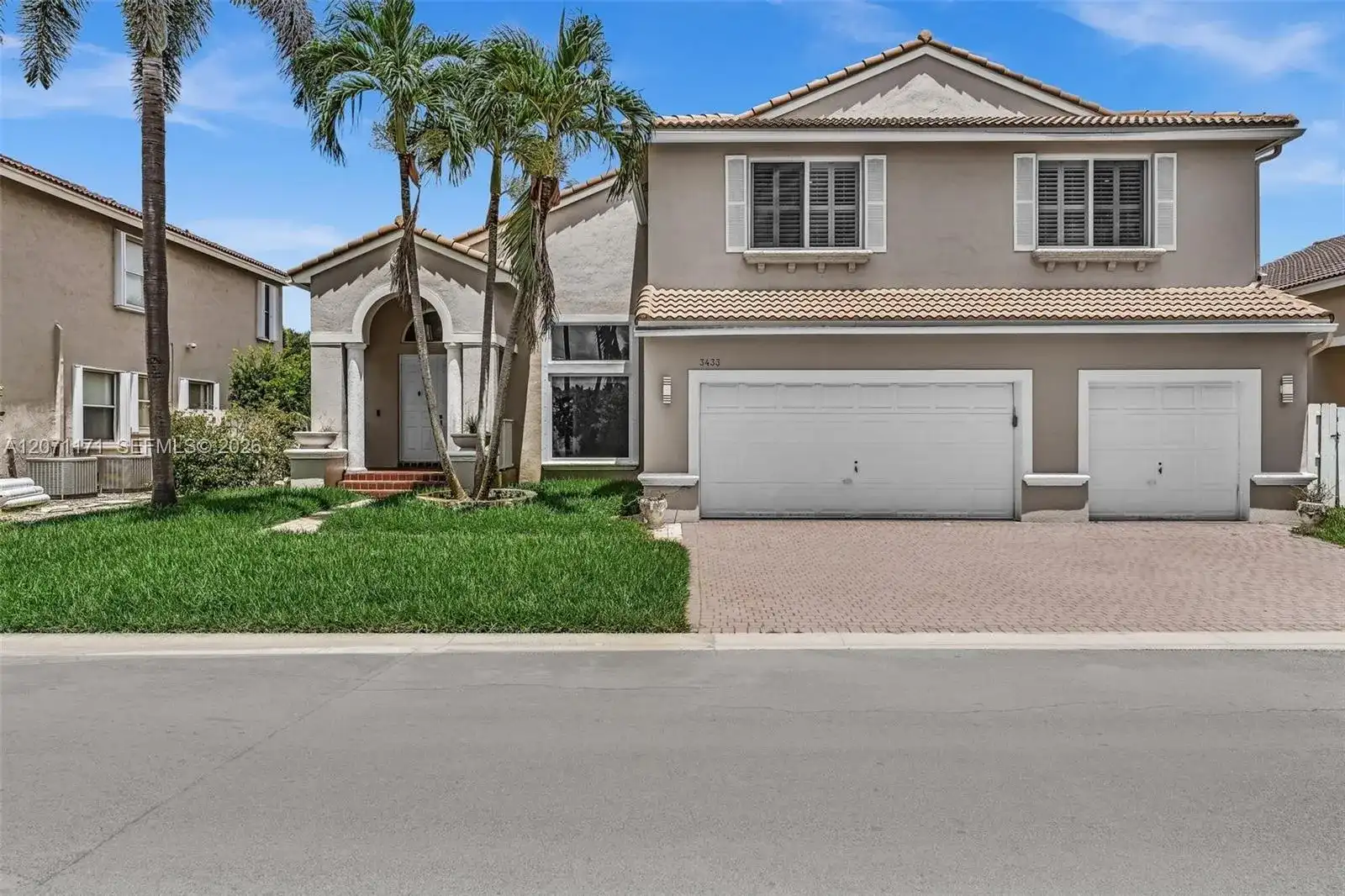 3433 SW 52nd ct # 3433, Hollywood FL 33023