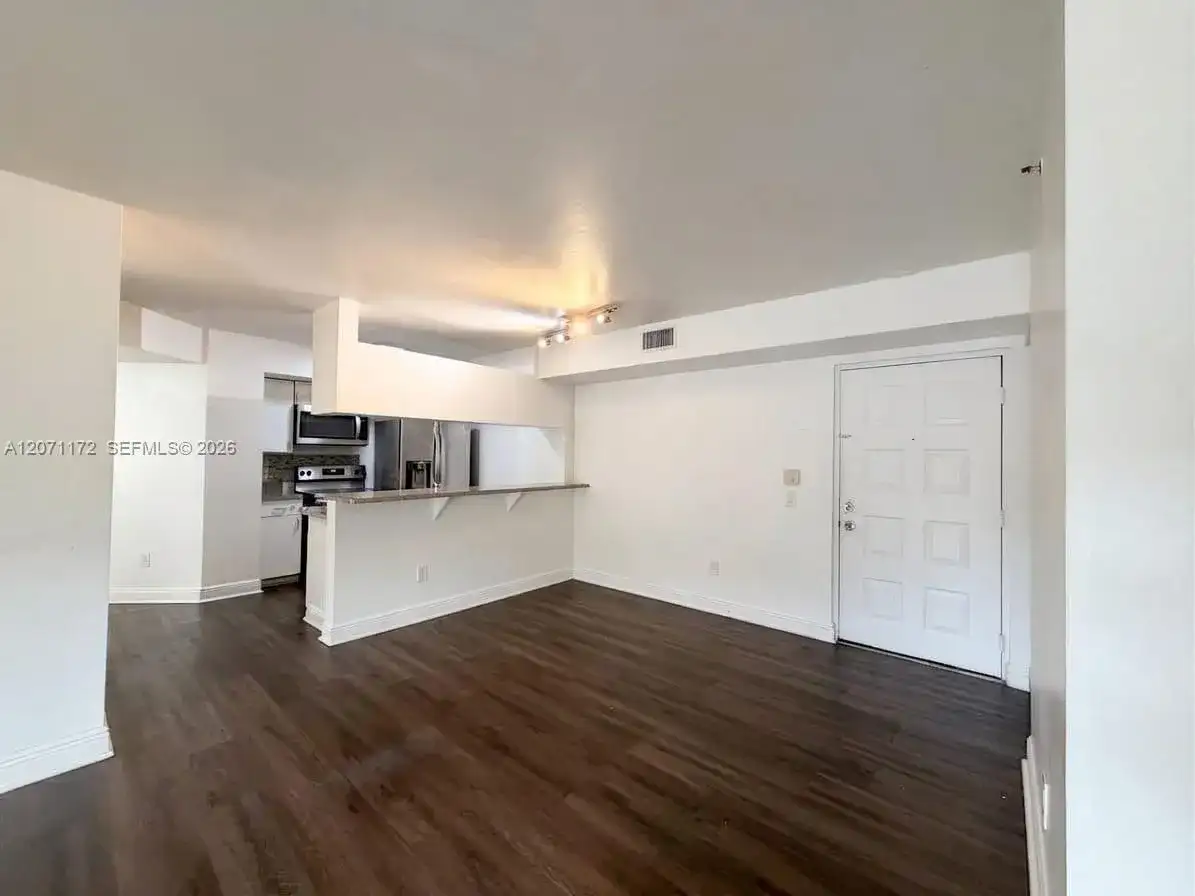 470 S Park Rd # 207, Hollywood FL 33021-8747 photo 4