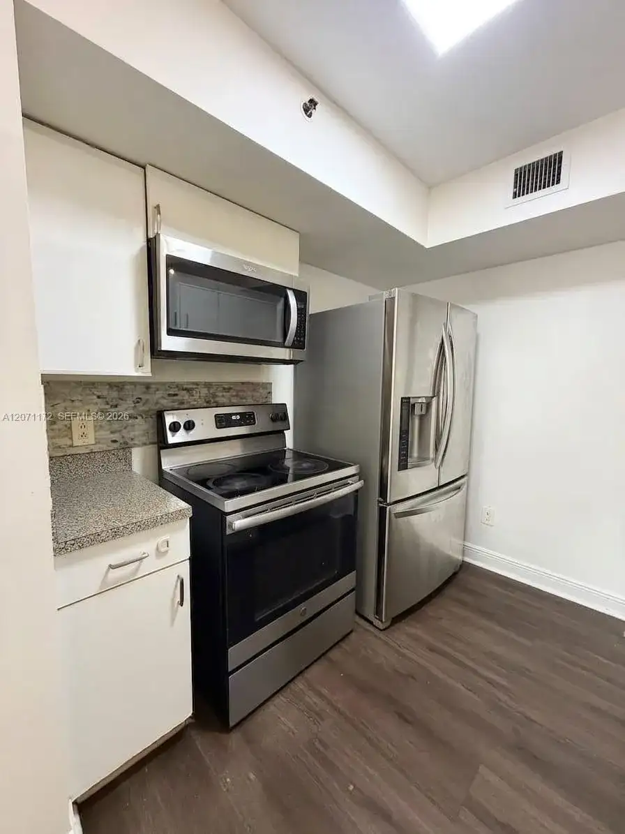 470 S Park Rd # 207, Hollywood FL 33021-8747 photo 5
