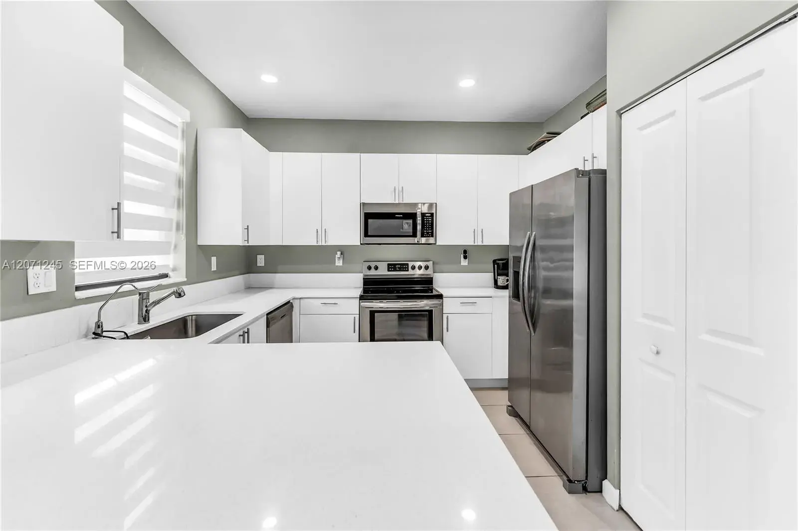20397 NW 6th Pl, Miami Gardens FL 33169