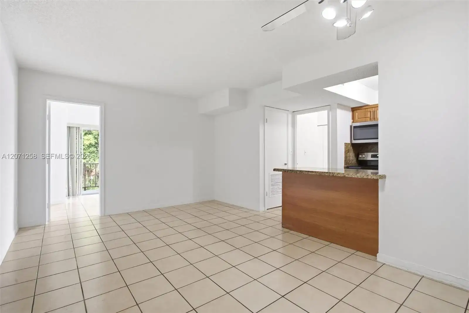 810 SW 129th Pl # 209, Miami FL 33184 photo 5