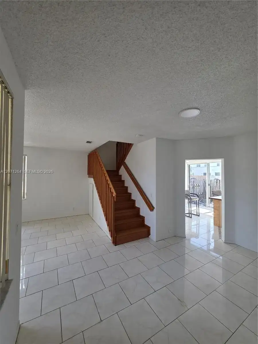 21250 NE 8th Pl # 1, Miami FL 33179 photo 5