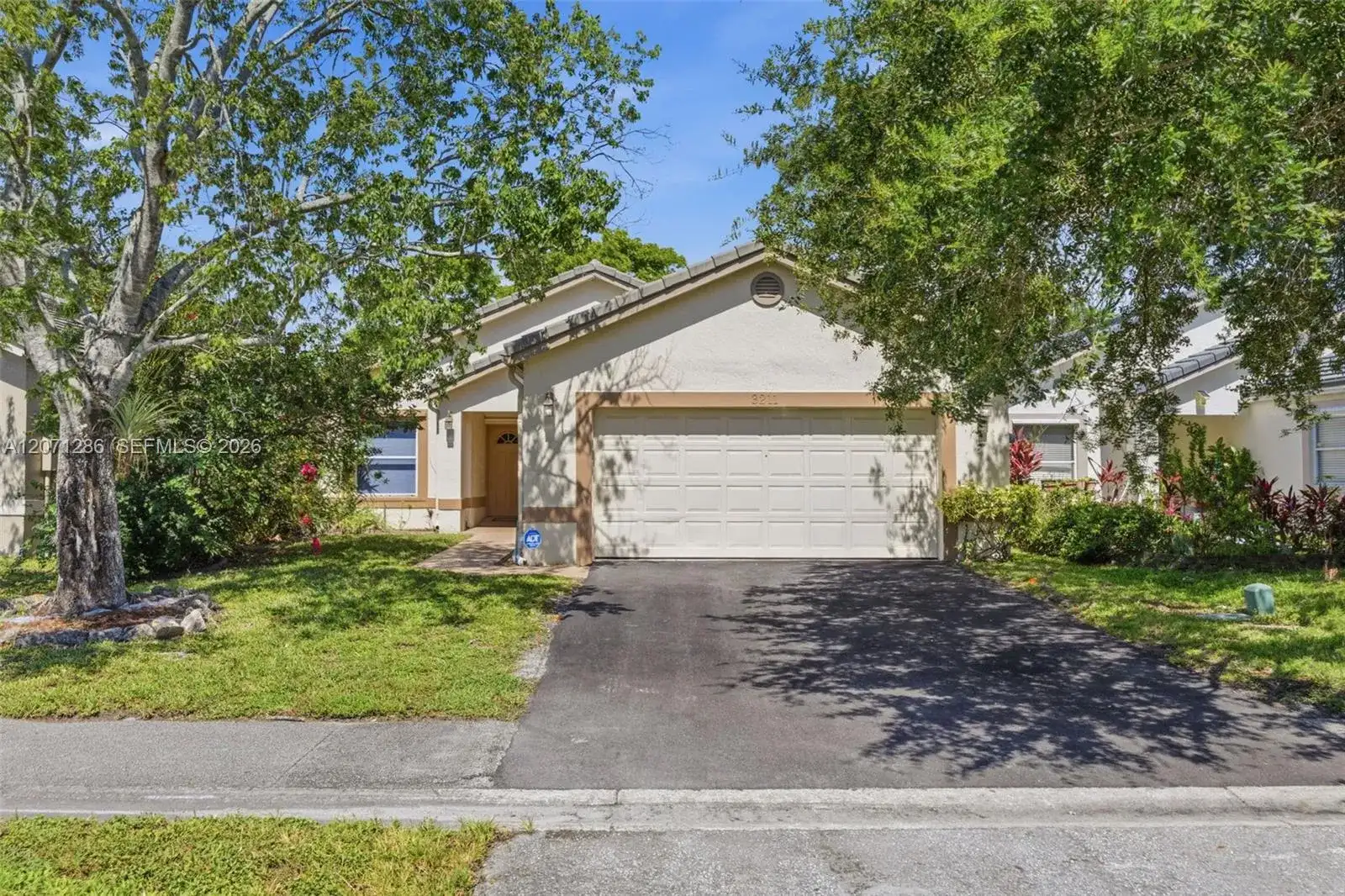 3211 NW 123 Ave, Coral Springs FL 33065 photo 2