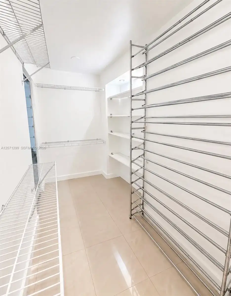 605 NW 72nd Ave # 301, Miami FL 33126 photo 3