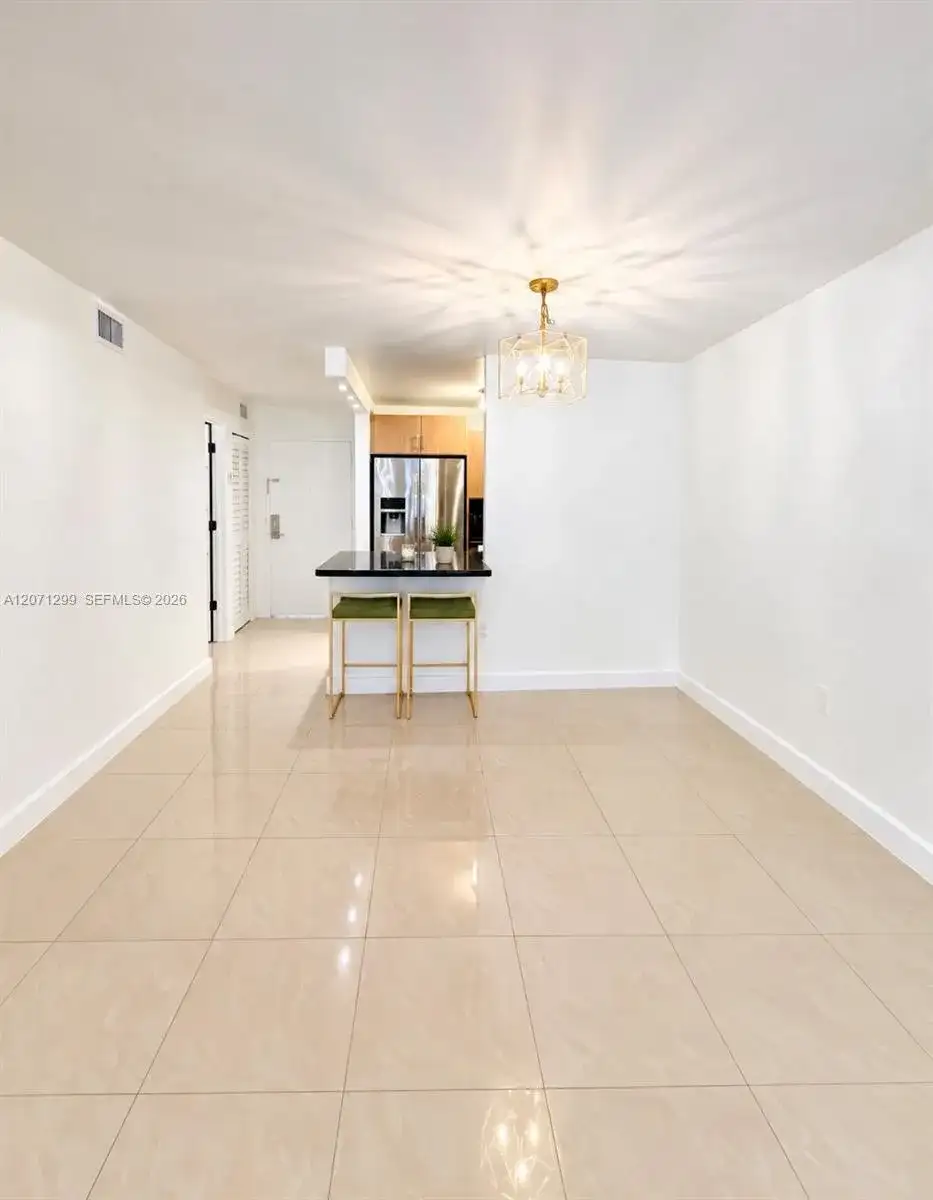 605 NW 72nd Ave # 301, Miami FL 33126 photo 5