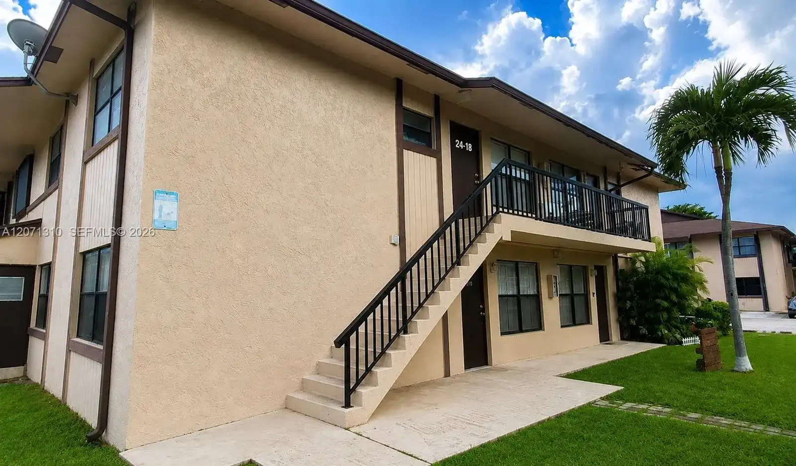 6605 W 26th Dr # 18, Hialeah FL 33016