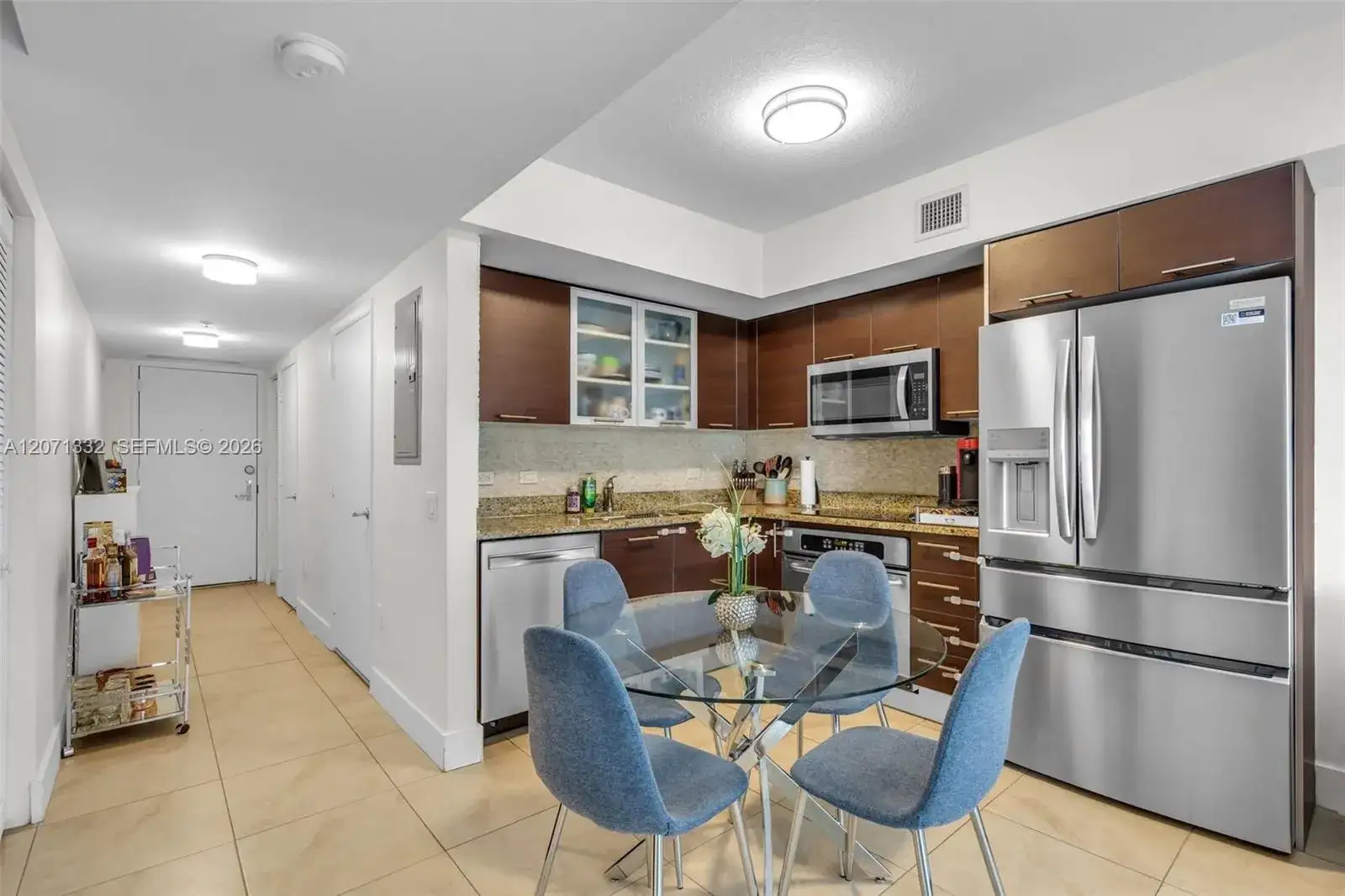 41 SE 5th St # 908, Miami FL 33131 photo 5