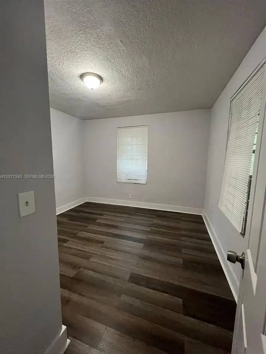 5703 Ave B # 1, Jacksonville FL 32209 photo 4