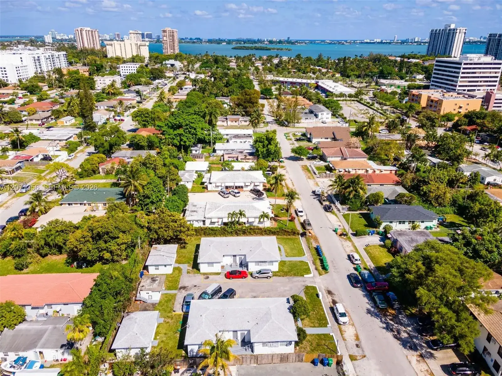 1239 NE 110th St, Miami FL 33161 photo 3