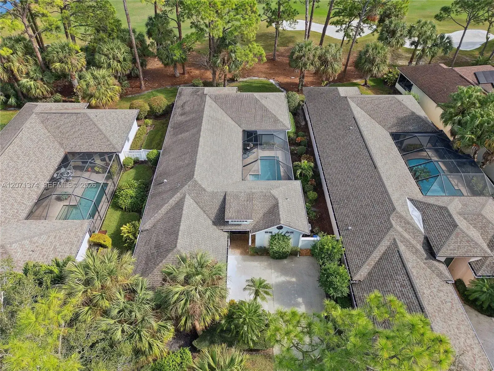 1018 SW Carolina Cir SW, Vero Beach FL 32962 photo 3