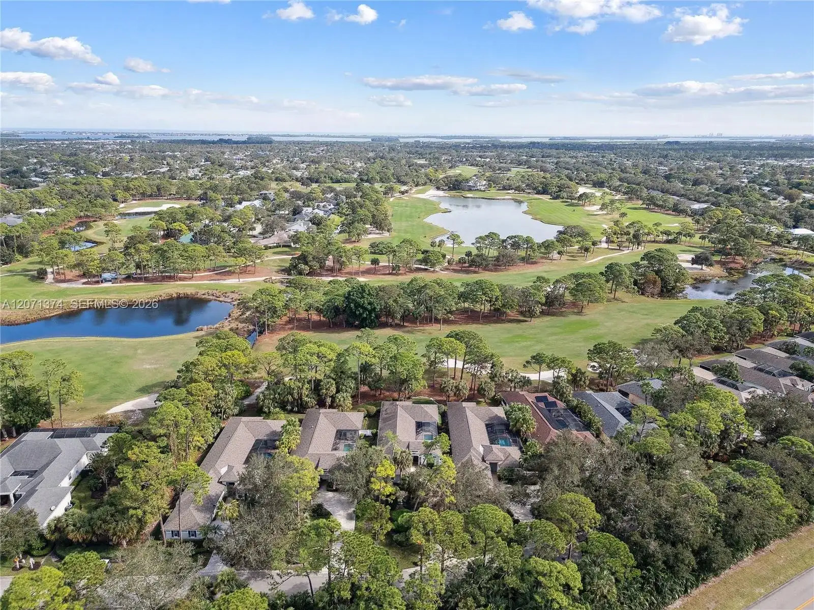 1018 SW Carolina Cir SW, Vero Beach FL 32962 photo 4